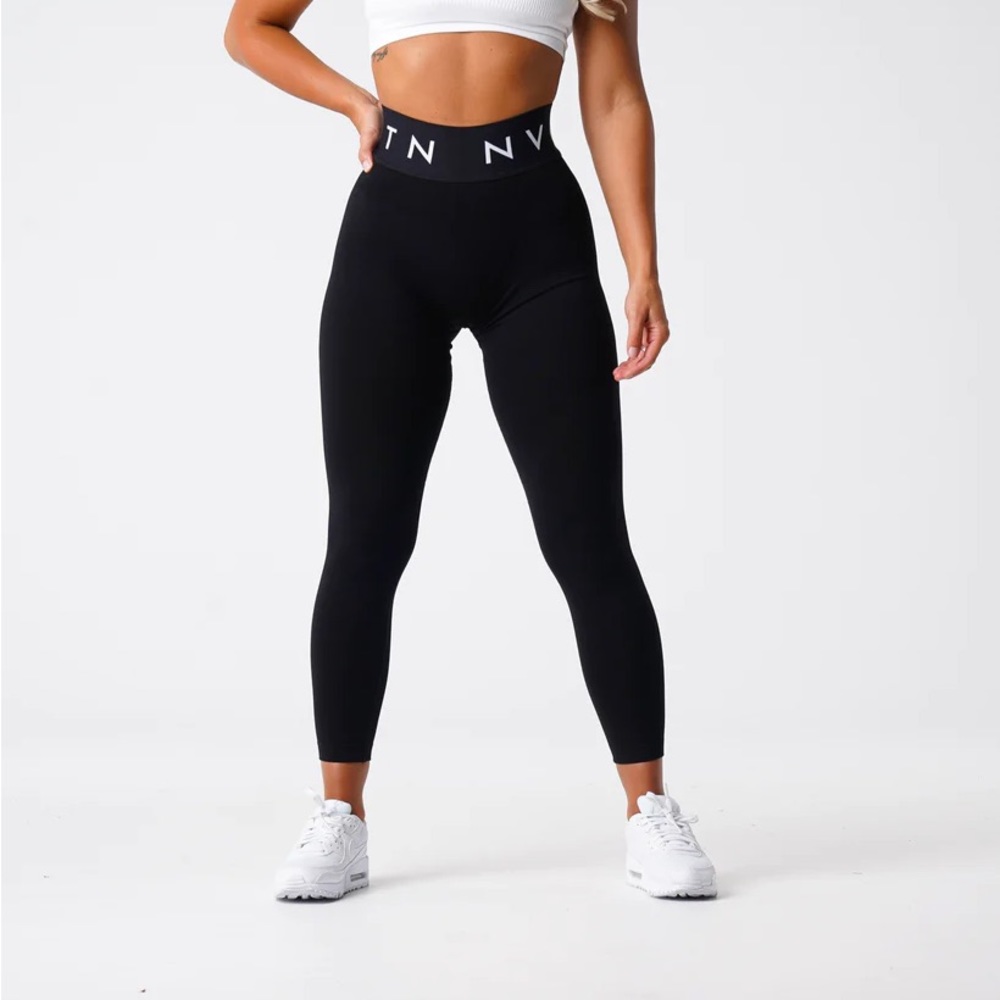NVGTN sport seamless leggings size S